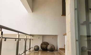 Casa en Renta Amueblada Fracc. Regency JURICA