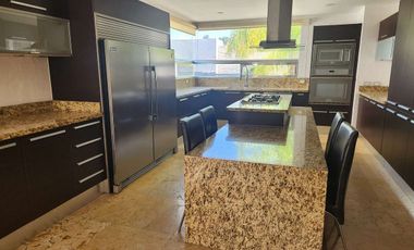 Casa en Renta Amueblada Fracc. Regency JURICA