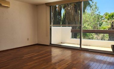 Casa en Renta Amueblada Fracc. Regency JURICA
