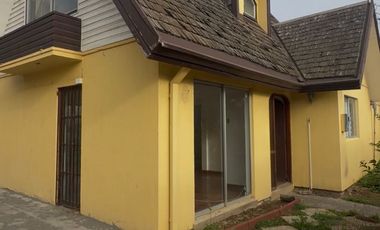 Casa arriendo 3 dormitorios grandes, patio techado Lomas San Andrés, Concepción