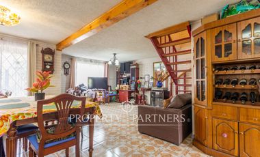 Doble Oportunidad en La Cisterna! Dos Casas en un Gran Terreno.