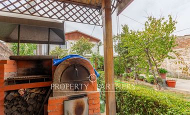 Doble Oportunidad en La Cisterna! Dos Casas en un Gran Terreno.