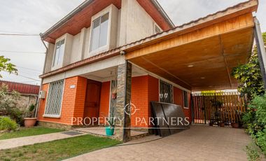 Doble Oportunidad en La Cisterna! Dos Casas en un Gran Terreno.