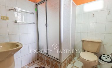 Doble Oportunidad en La Cisterna! Dos Casas en un Gran Terreno.