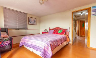 Doble Oportunidad en La Cisterna! Dos Casas en un Gran Terreno.