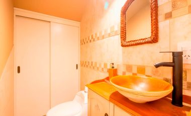 VENTA CASA 4 AMBIENTES C/ PARQUE