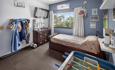 Venta Casa de 6 ambientes Barrio Las Liebres