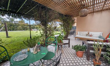Venta Casa de 6 ambientes Barrio Las Liebres