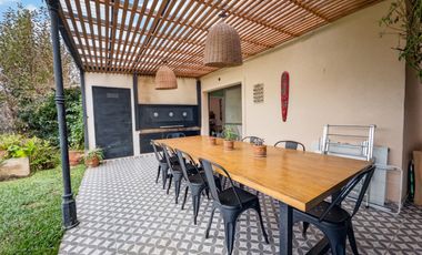 Venta Casa de 6 ambientes Barrio Las Liebres