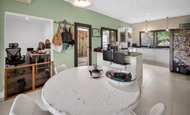 Venta Casa de 6 ambientes Barrio Las Liebres