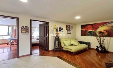 Casa de 3 Niveles en Venta en Chía-Terraza y Excelente Distribución