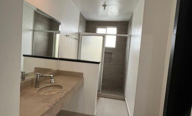 Casa en Renta en Cumbres San Agustín