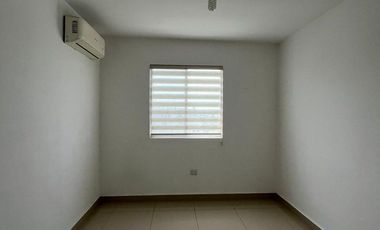 Casa en Renta en Cumbres San Agustín