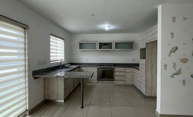 Casa en Renta en Cumbres San Agustín