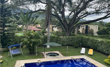 VENDO CASA CAMPESTRE EN VILLETA