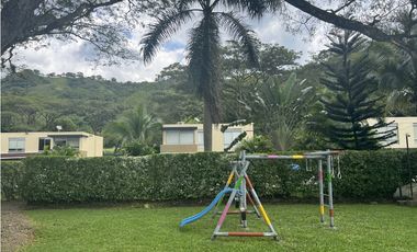 VENDO CASA CAMPESTRE EN VILLETA
