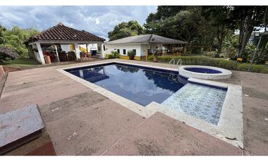 VENTA DE FINCA EN QUIMBAYA, QUINDO, COLOMBIA