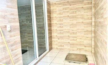 HERMOSA CASA REMODELADA EN SECTOR TERRANOVA -060-