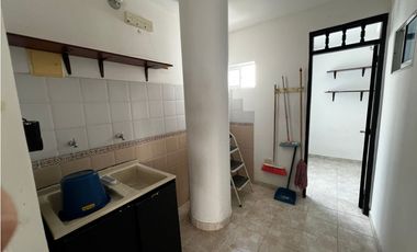 SE VENDE APARTAMENTO EN BARRIO LA CASTELLANA DE MONTERIA