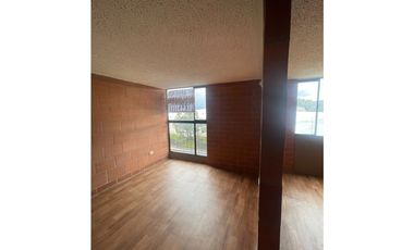 CONJUNTO RESIDENCIAL ZUE AMBAR 23 - 303