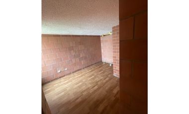 CONJUNTO RESIDENCIAL ZUE AMBAR 23 - 303