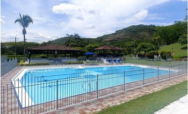 CASA CAMPESTRE EN VENTA CONDOMINIO BAJO DAPA