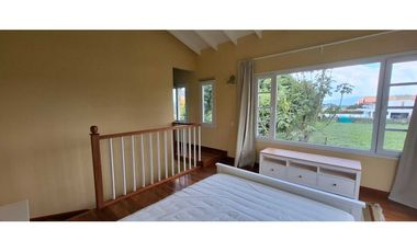 ARRIENDO CASA CAMPESTRE AMOBLADA – PARCELAS EN COTA $4'750.000