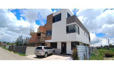 Arriendo Casa Cota Campestre $ 5.000.000