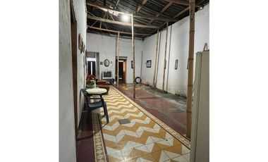 GRAN OPORTUNIDAD SE VENDE CASA LOTE EN CARTAGO EXCELENTE UBICACIÓN