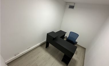 OFICINA EN ARRENDAMIENTO EN MAYAPAN LAS VEGAS, SUR DE CALI
