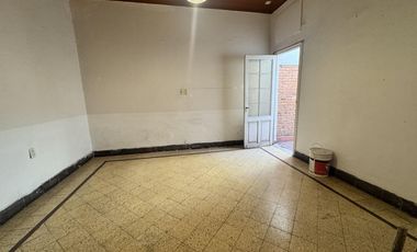 Cada  4 D en avenida avellaneda al 600, ideal consultorios