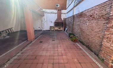 Cada  4 D en avenida avellaneda al 600, ideal consultorios