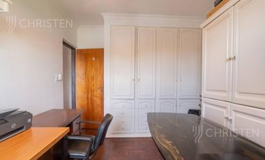 Venta de Departamento de 3 dormitorios y 2 baños en Barrio Constituyentes