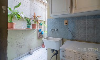 Venta de Departamento de 3 dormitorios y 2 baños en Barrio Constituyentes