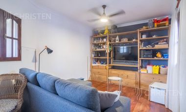 Venta de Departamento de 3 dormitorios y 2 baños en Barrio Constituyentes