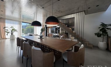 Venta Casa 6 ambientes con piscina en Greenville