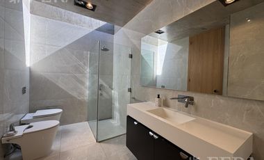 Venta Casa 6 ambientes con piscina en Greenville
