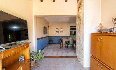 Casa en B° Cementista Residencial/ Apta credito y se reciben permutas/ 3 Dorm/ Cochera doble