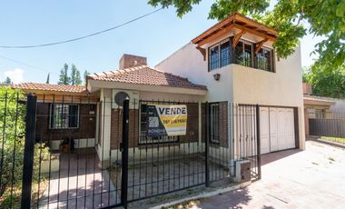 Casa en B° Cementista Residencial/ Apta credito y se reciben permutas/ 3 Dorm/ Cochera doble