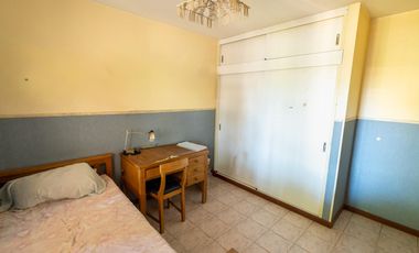 Casa en B° Cementista Residencial/ Apta credito y se reciben permutas/ 3 Dorm/ Cochera doble