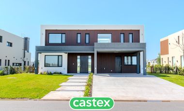 Casa En Alquiler En Terralagos