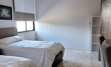 RENTA Town House amueblado y equipado en Temozon Norte