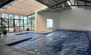 CASA EN PRIVADA BELLAVISTA con amplio jardin