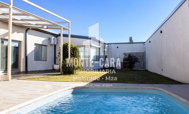 Casa de categoría en venta