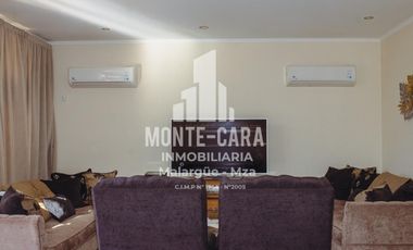 Casa de categoría en venta