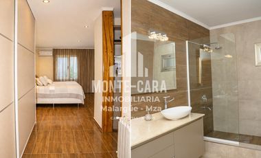 Casa de categoría en venta