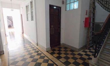 Venta Departamento Primera Junta bajas expensas 52 m², 2 ambientes   patio y lavadero Apto Crédito