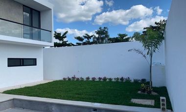 CASA EN RENTA MERIDA, CONKAL, PRIVADA ARBOREA, DISPONIBLE.