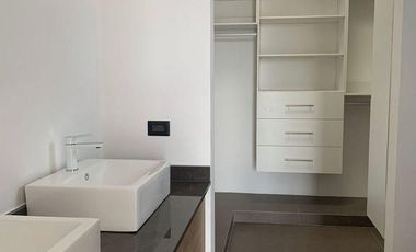 CASA EN RENTA MERIDA, CONKAL, PRIVADA ARBOREA, DISPONIBLE.