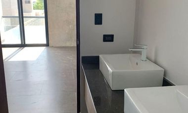 CASA EN RENTA MERIDA, CONKAL, PRIVADA ARBOREA, DISPONIBLE.